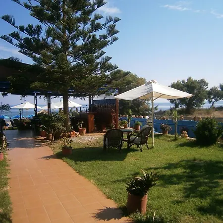 Lejlighed Blue Sky Taverna Kiki Adelianos Kampos