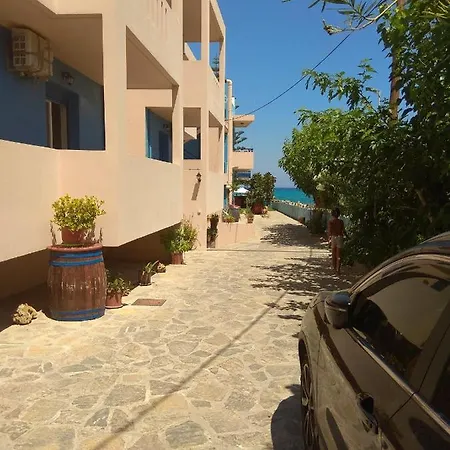Blue Sky Taverna Kiki Apartment Adelianos Kampos